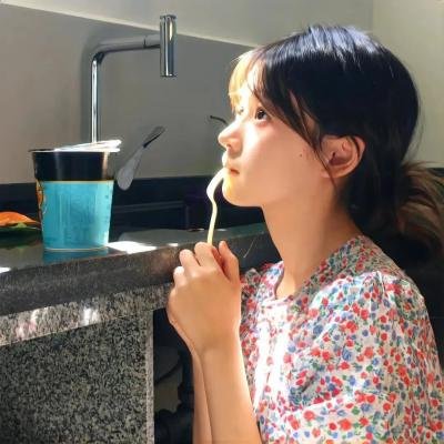 棉花云下的水圈